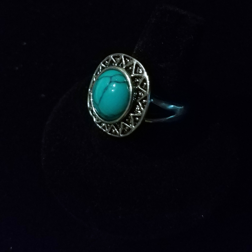 Semi-precious Turquoise Ring
